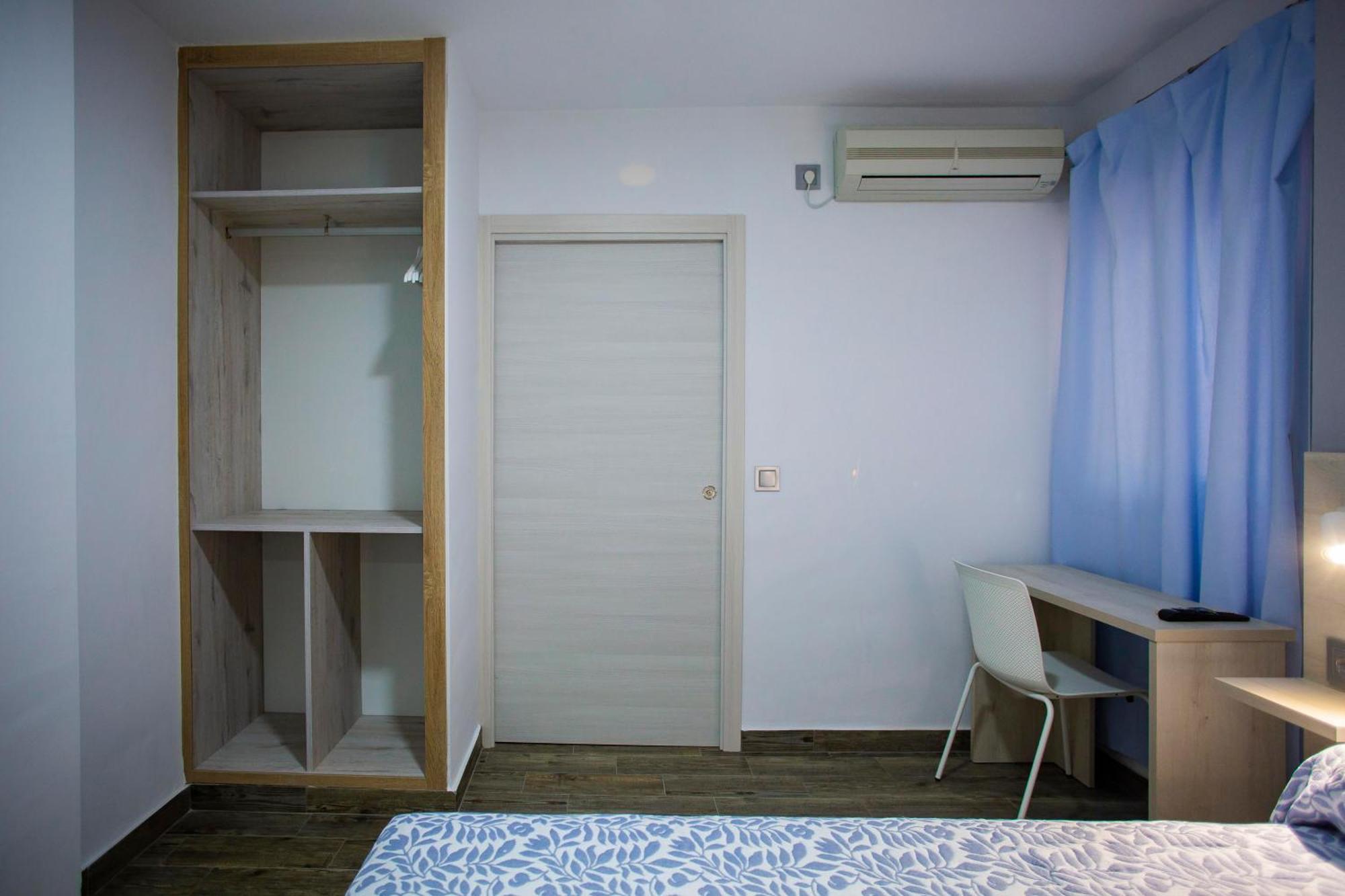Bari Hotel *